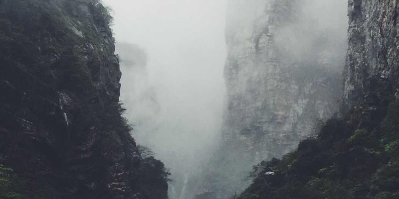 数控机床精度下降的五大元凶与智能补偿技术全解析:从传动设备到自动化部件的深度维护指南